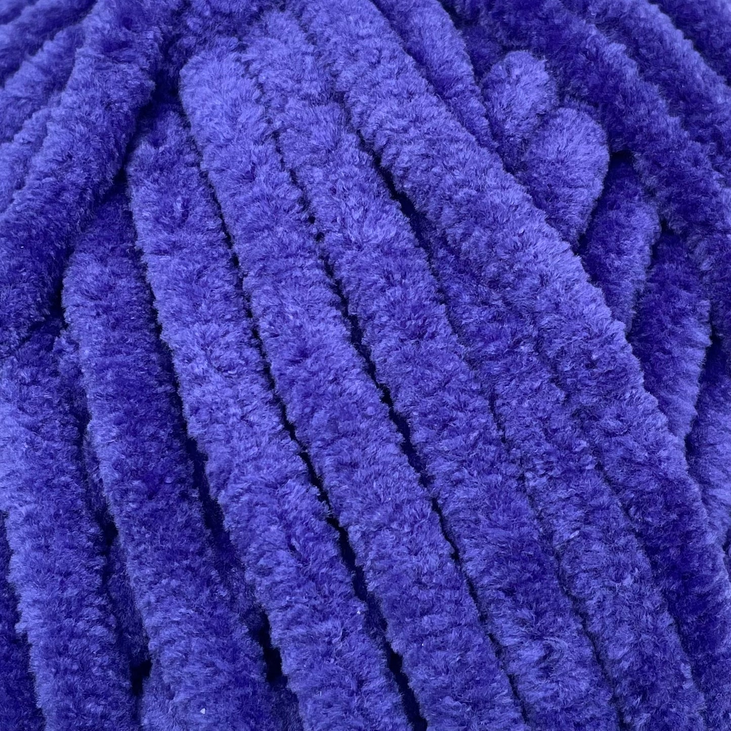 HUGGABLE SUPER CHUNKY