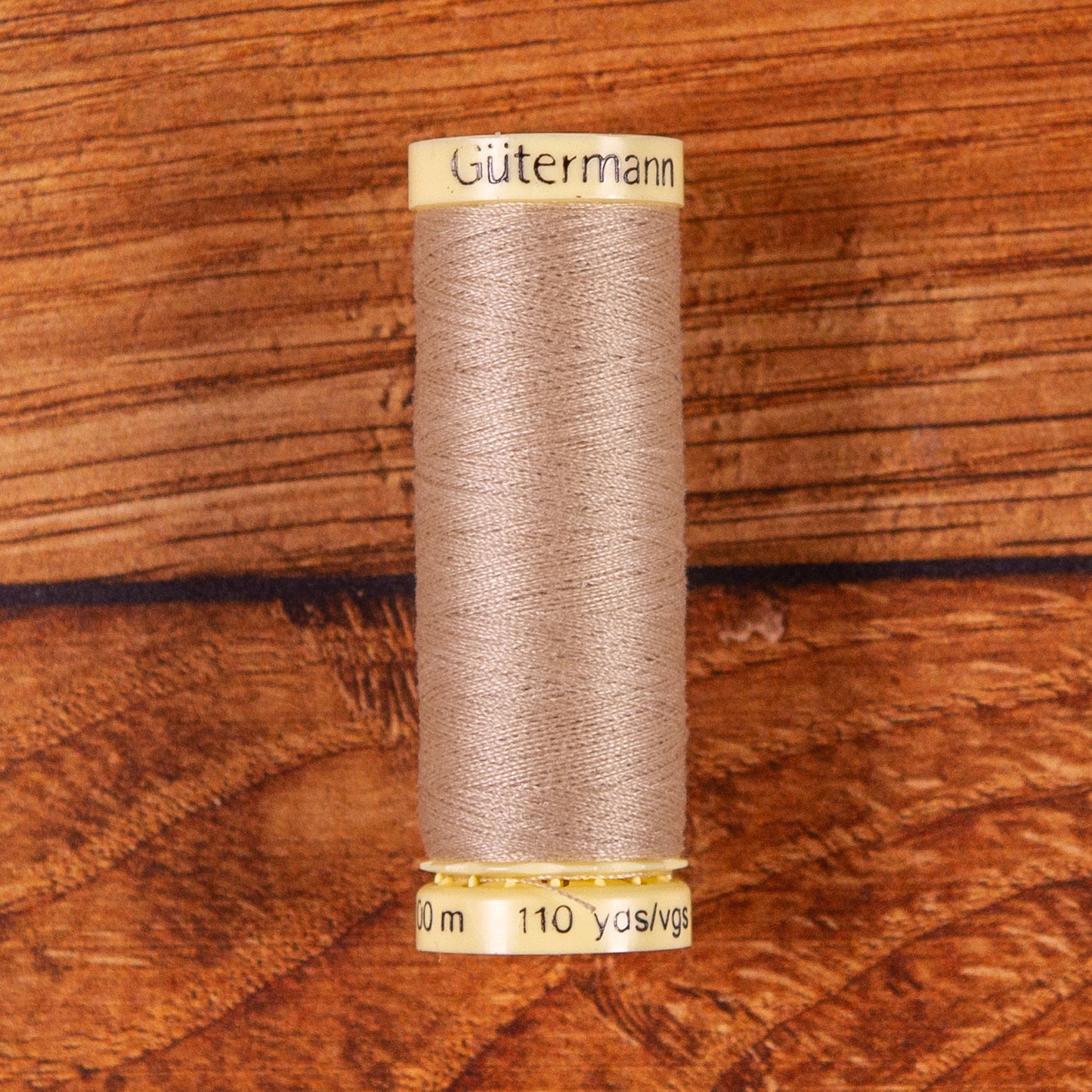 GUTERMAN THREAD 100m-COLOUR 722