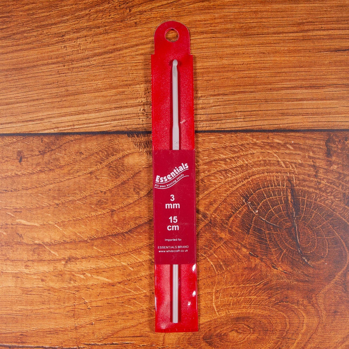 ESSENTIAL CROCHET HOOKS