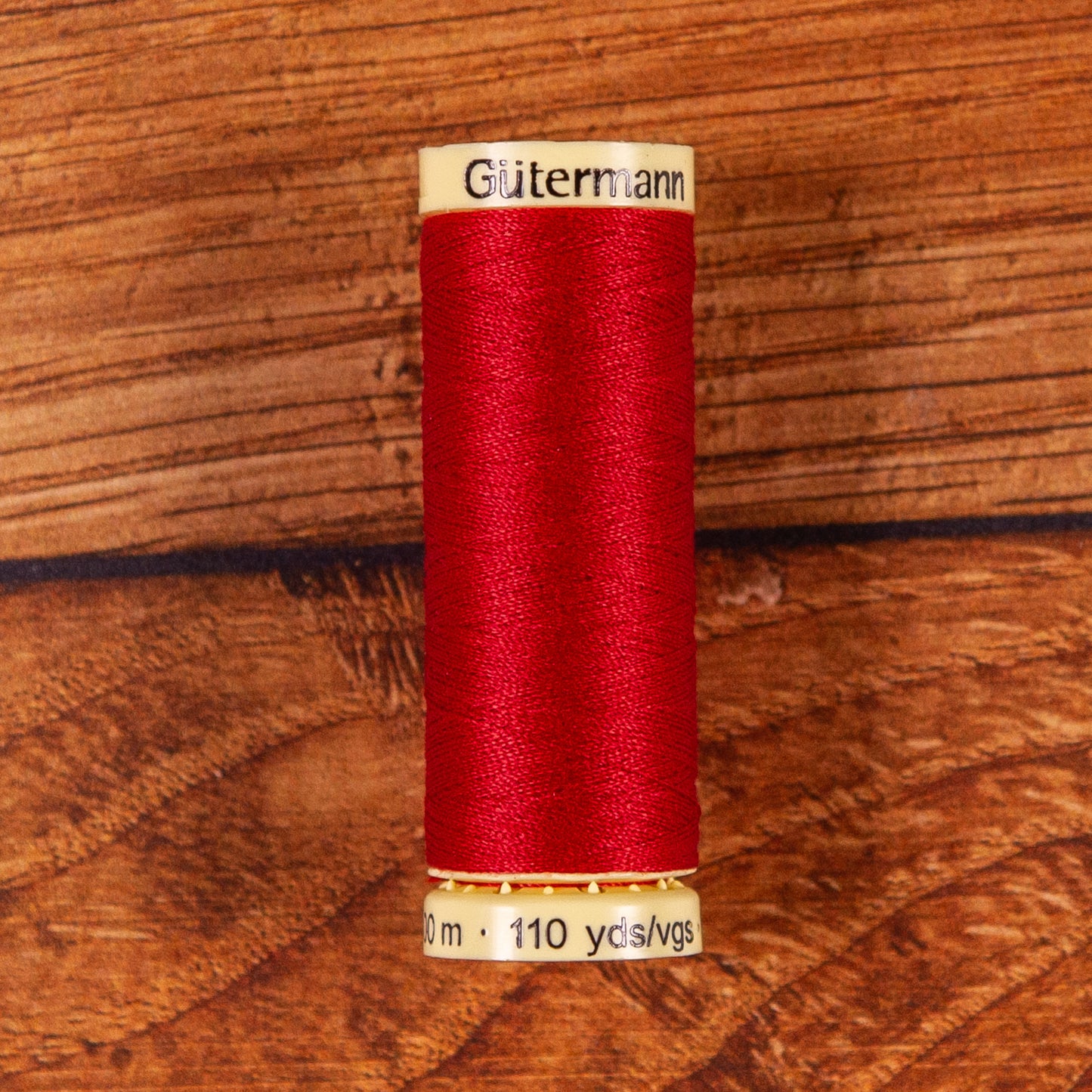 GUTERMAN THREAD 100m-COLOUR 46