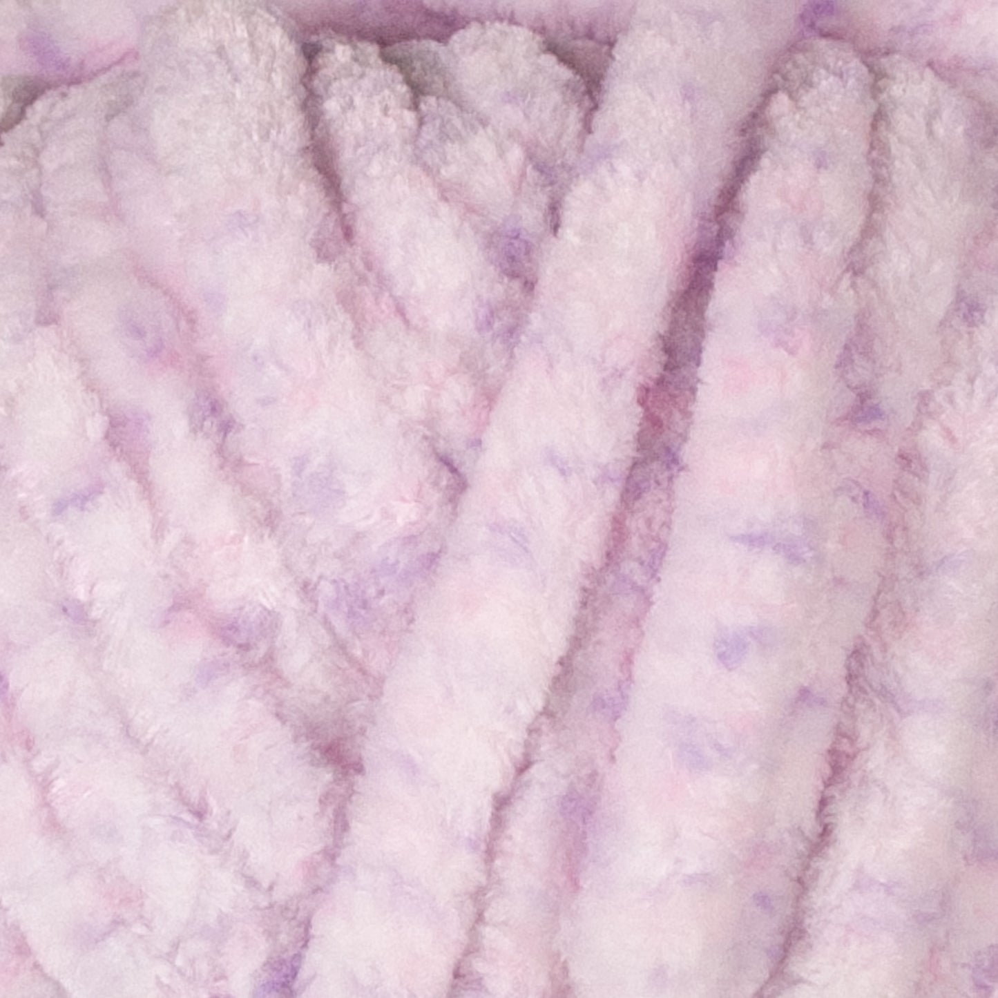 HUGGABLE SUPER CHUNKY